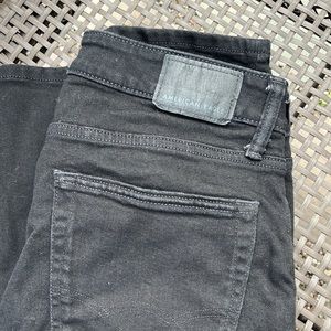 AE Slim Straight jeans